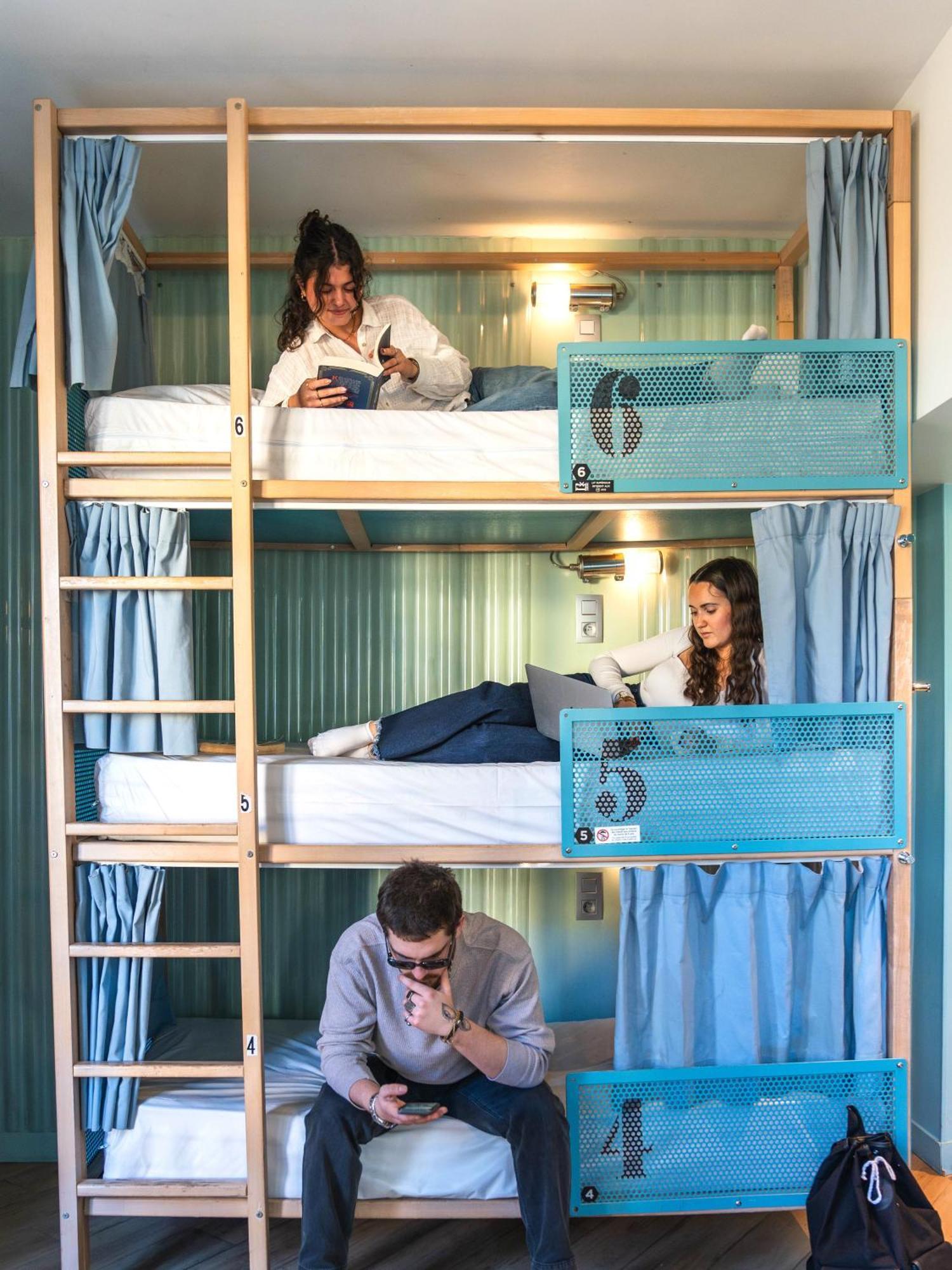 Hostel Ozz Nice Luaran gambar